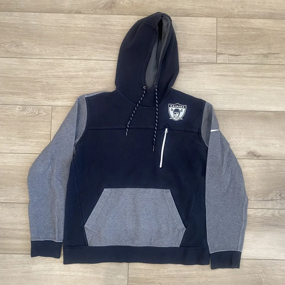 Nike Las Vegas Raiders Hoodie Adult Size Small NFL Sportswear Logo Pockets